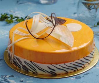 Bavarois et mille-feuilles, gâteaux classiques sur commande